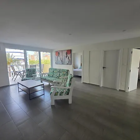 Exclusive Oceanfront Penthouse Apartamento