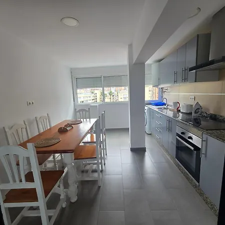 Exclusive Oceanfront Penthouse Apartamento *